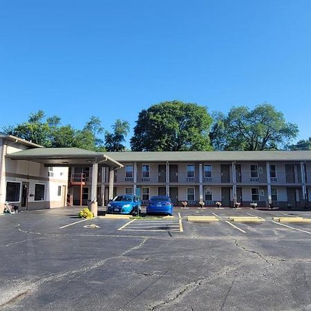 First Western Inn Caseyville Zewnętrze zdjęcie