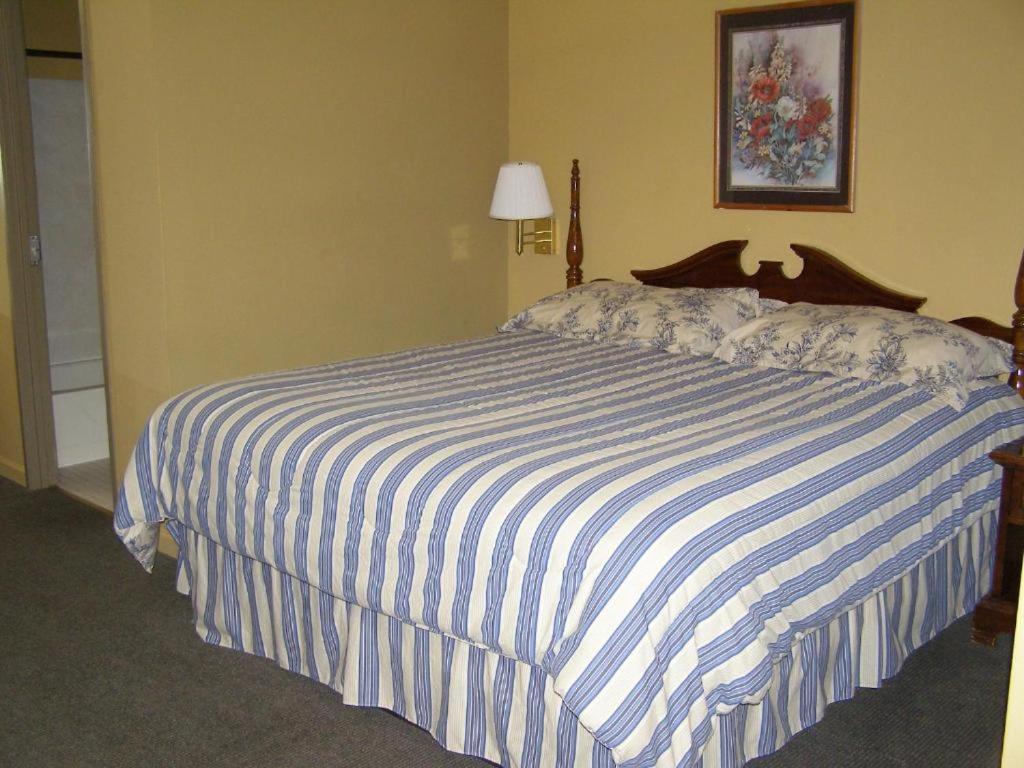First Western Inn Caseyville Zewnętrze zdjęcie