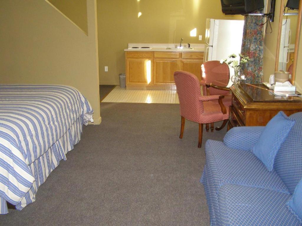 First Western Inn Caseyville Zewnętrze zdjęcie