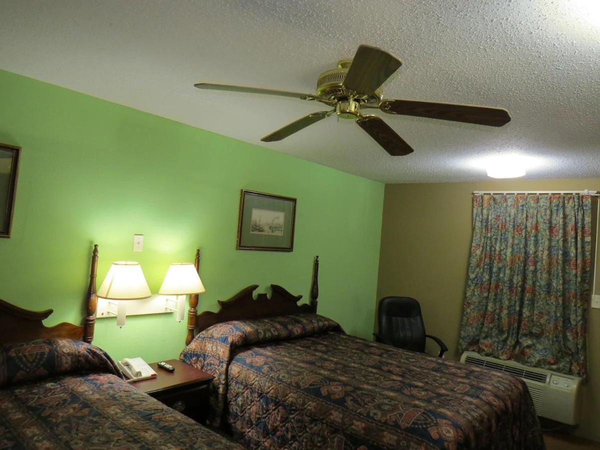 First Western Inn Caseyville Zewnętrze zdjęcie