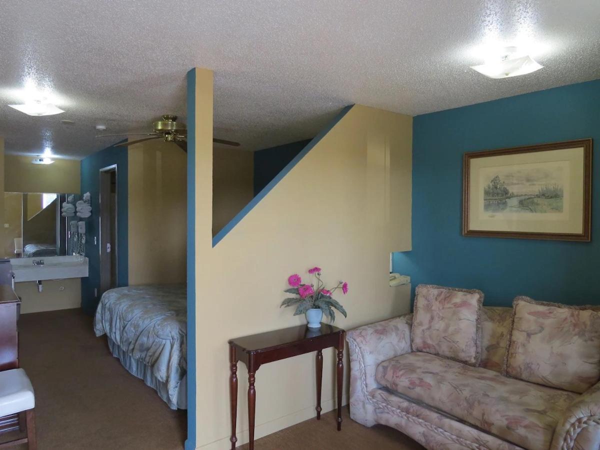 First Western Inn Caseyville Zewnętrze zdjęcie