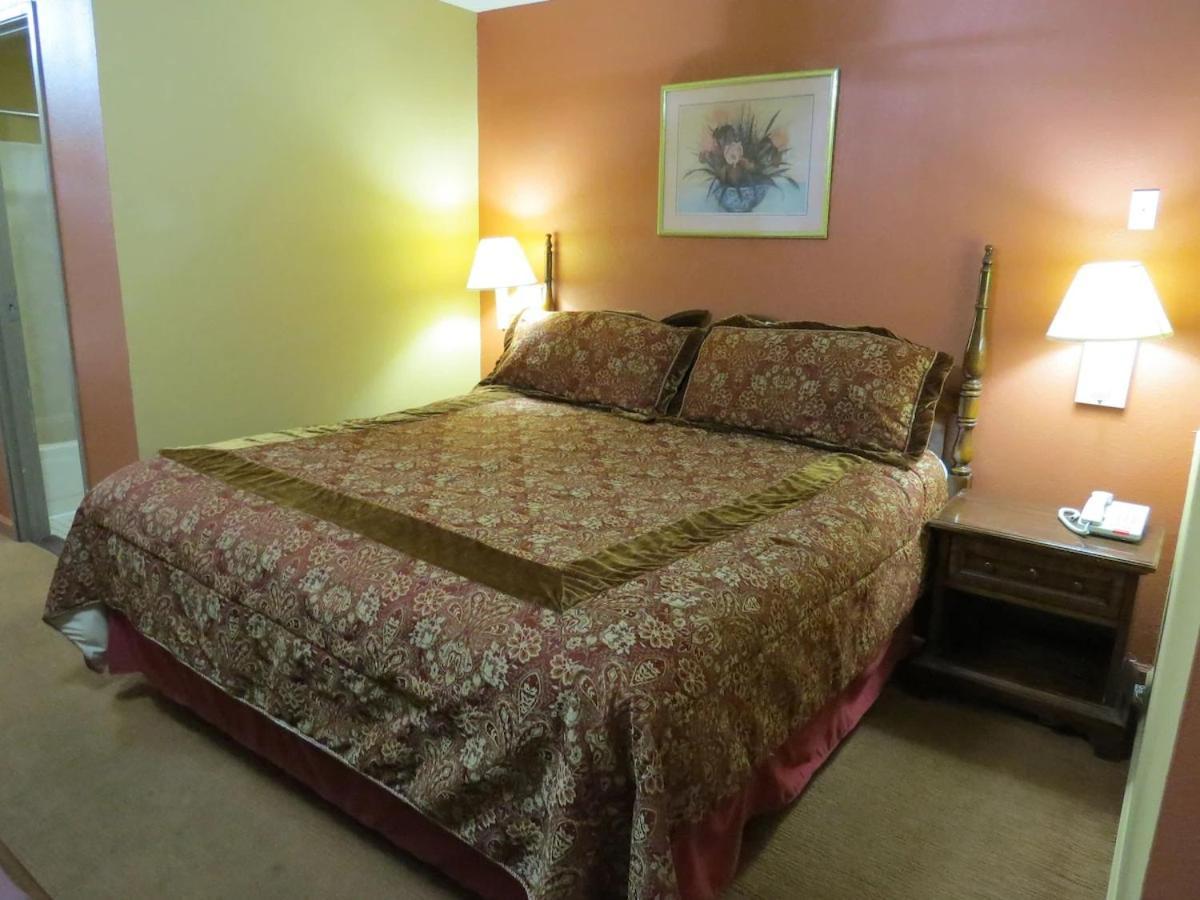 First Western Inn Caseyville Zewnętrze zdjęcie