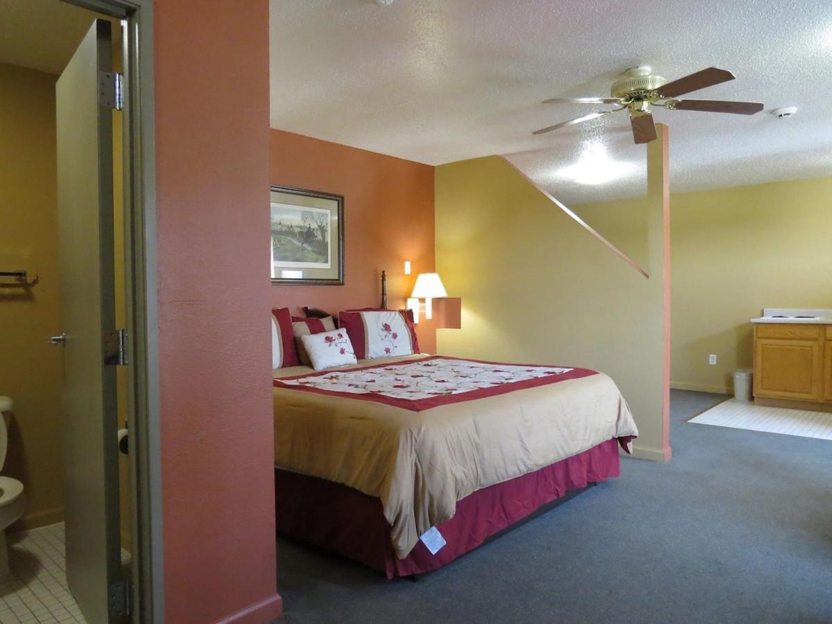 First Western Inn Caseyville Zewnętrze zdjęcie